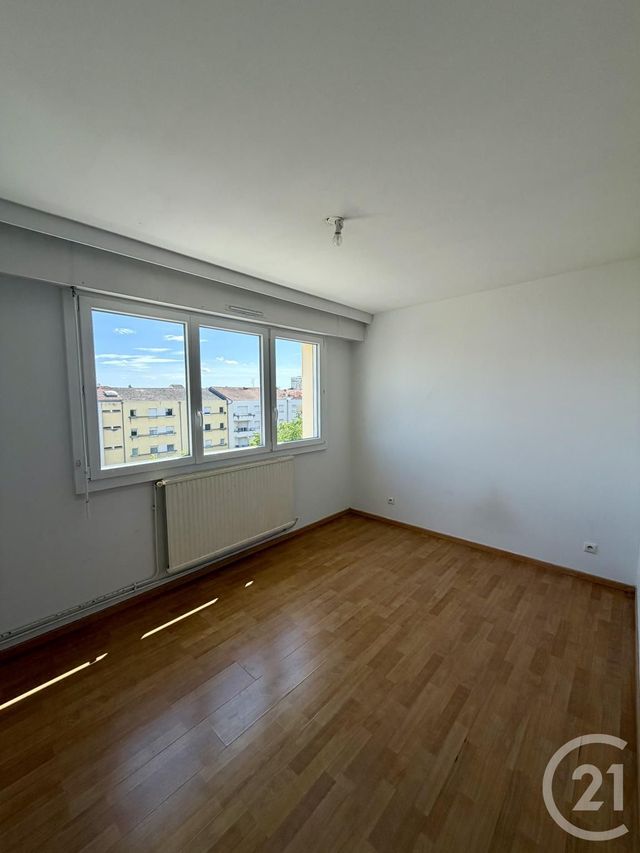 Appartement F2 à louer - 2 pièces - 48.94 m2 - METZ - 57 - LORRAINE - Century 21 Atout Immobilier