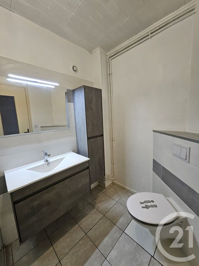Appartement F3 à louer - 3 pièces - 68.0 m2 - NOVEANT SUR MOSELLE - 57 - LORRAINE - Century 21 Atout Immobilier