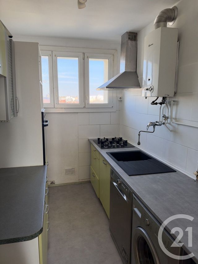 Appartement F5 à louer - 5 pièces - 76.26 m2 - METZ - 57 - LORRAINE - Century 21 Atout Immobilier