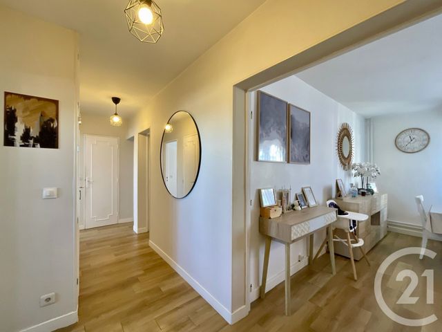 Appartement F5 à vendre - 5 pièces - 78.88 m2 - METZ - 57 - LORRAINE - Century 21 Atout Immobilier