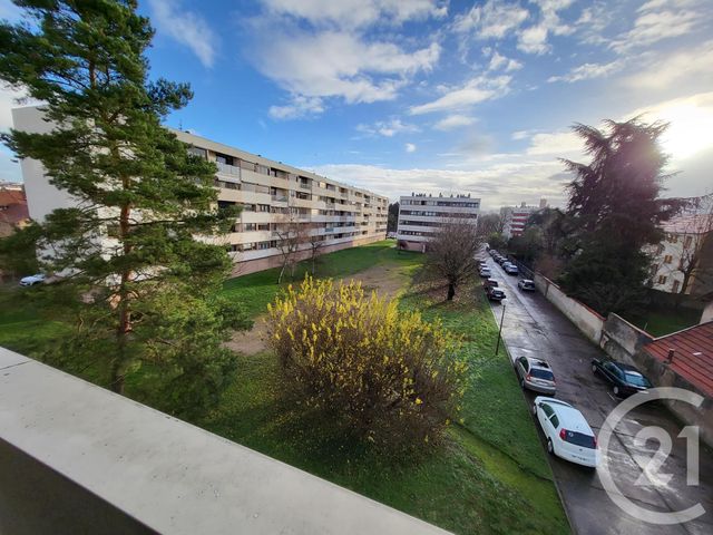 Appartement F3 à louer LE BAN ST MARTIN