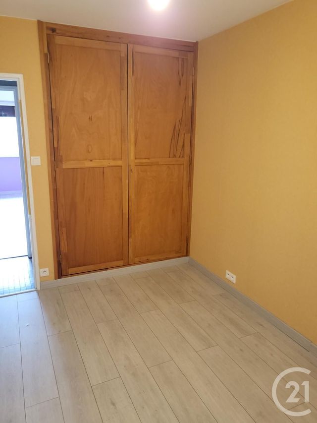 Appartement F3 à louer - 3 pièces - 75.6 m2 - LE BAN ST MARTIN - 57 - LORRAINE - Century 21 Atout Immobilier