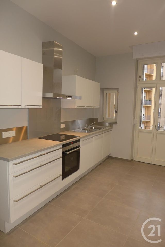Appartement F4 à louer - 4 pièces - 108.54 m2 - METZ - 57 - LORRAINE - Century 21 Atout Immobilier