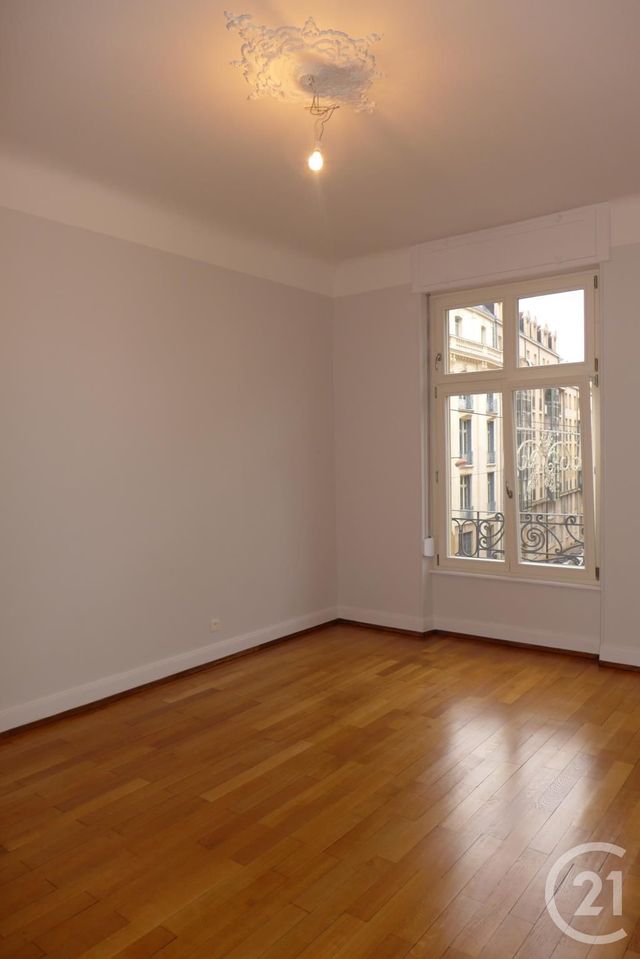 Appartement F4 à louer - 4 pièces - 108.54 m2 - METZ - 57 - LORRAINE - Century 21 Atout Immobilier