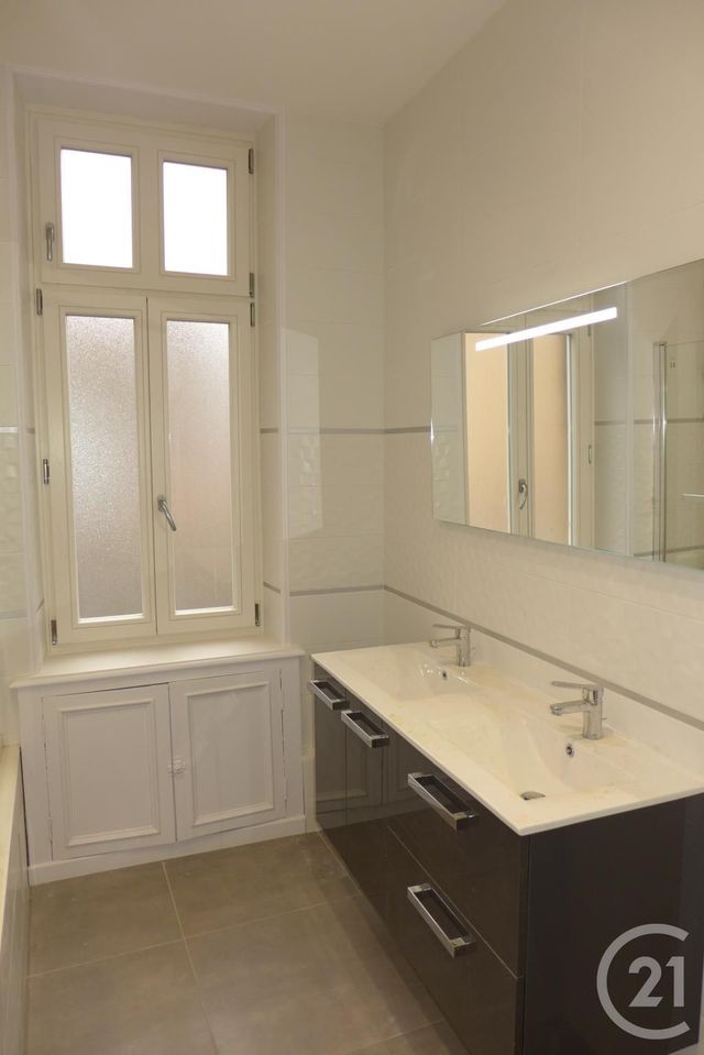 Appartement F4 à louer - 4 pièces - 108.54 m2 - METZ - 57 - LORRAINE - Century 21 Atout Immobilier