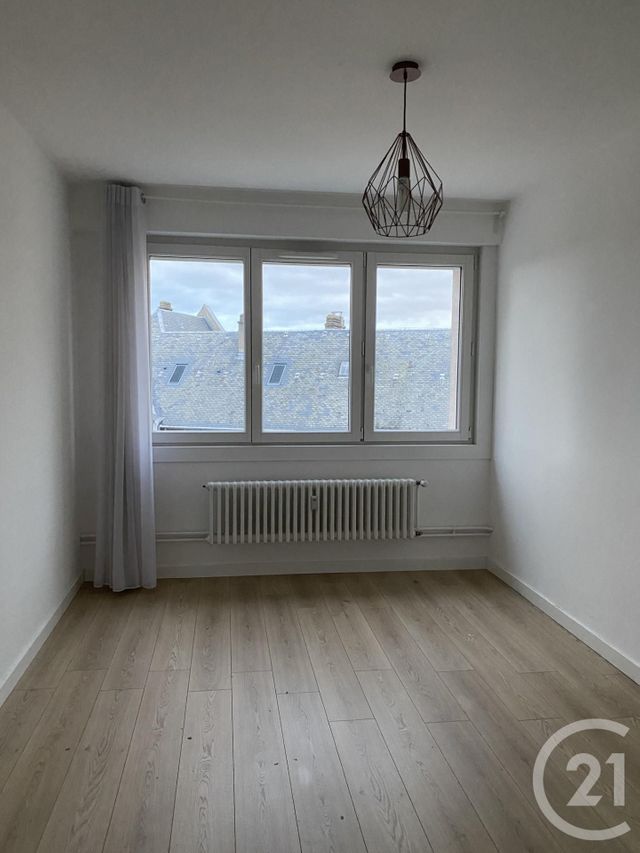 Appartement F3 à louer - 3 pièces - 72.93 m2 - METZ - 57 - LORRAINE - Century 21 Atout Immobilier