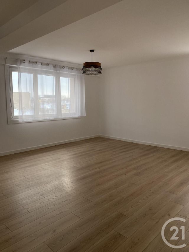 Appartement F3 à louer - 3 pièces - 72.93 m2 - METZ - 57 - LORRAINE - Century 21 Atout Immobilier