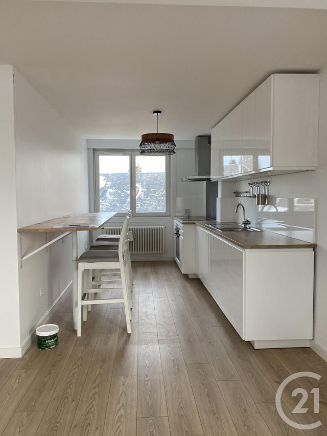 Appartement F3 à louer - 3 pièces - 72.93 m2 - METZ - 57 - LORRAINE - Century 21 Atout Immobilier
