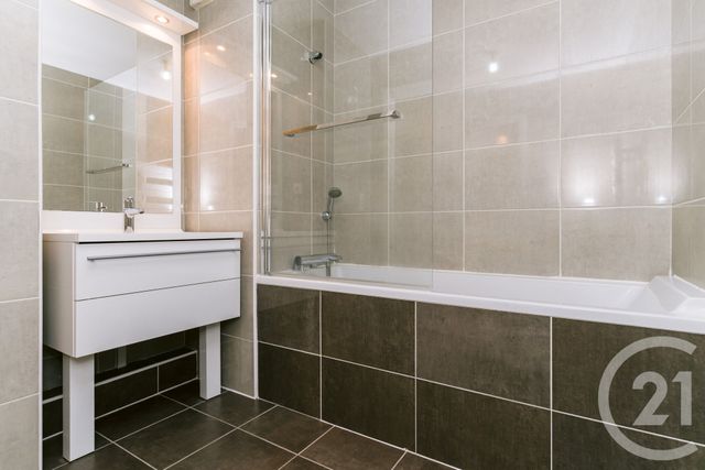 Appartement F5 à vendre - 5 pièces - 80.91 m2 - METZ - 57 - LORRAINE - Century 21 Atout Immobilier