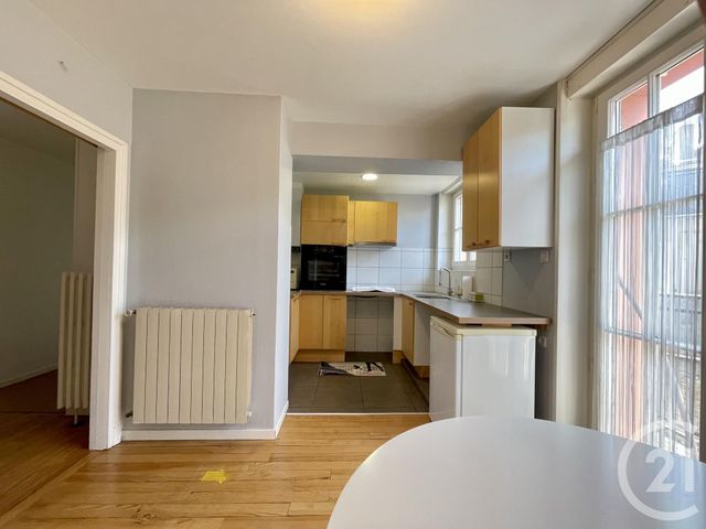 Appartement F4 à vendre - 5 pièces - 82.73 m2 - METZ - 57 - LORRAINE - Century 21 Atout Immobilier