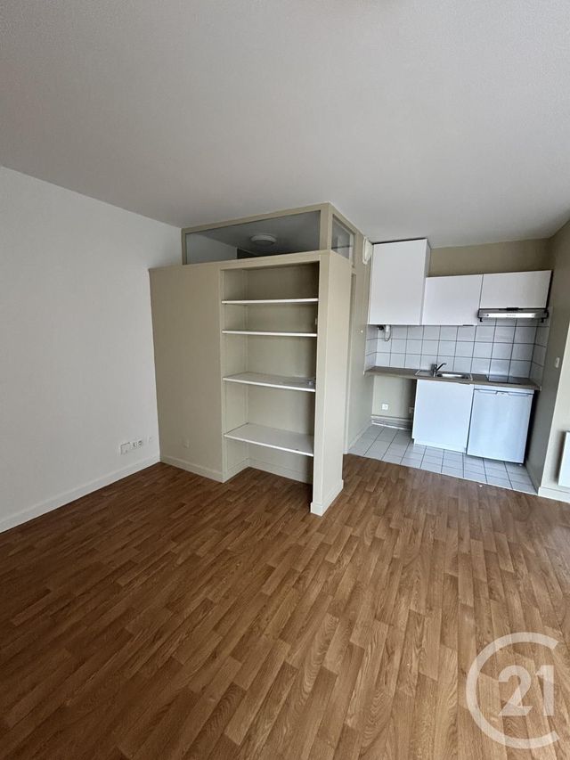 Appartement F1 à louer - 1 pièce - 27.2 m2 - METZ - 57 - LORRAINE - Century 21 Atout Immobilier