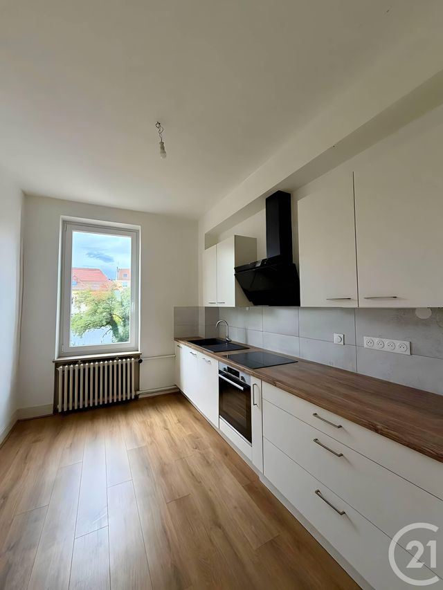 Appartement F4 à louer - 4 pièces - 106.05 m2 - METZ - 57 - LORRAINE - Century 21 Atout Immobilier