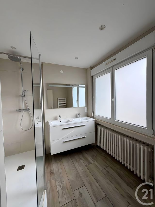 Appartement F4 à louer - 4 pièces - 106.05 m2 - METZ - 57 - LORRAINE - Century 21 Atout Immobilier
