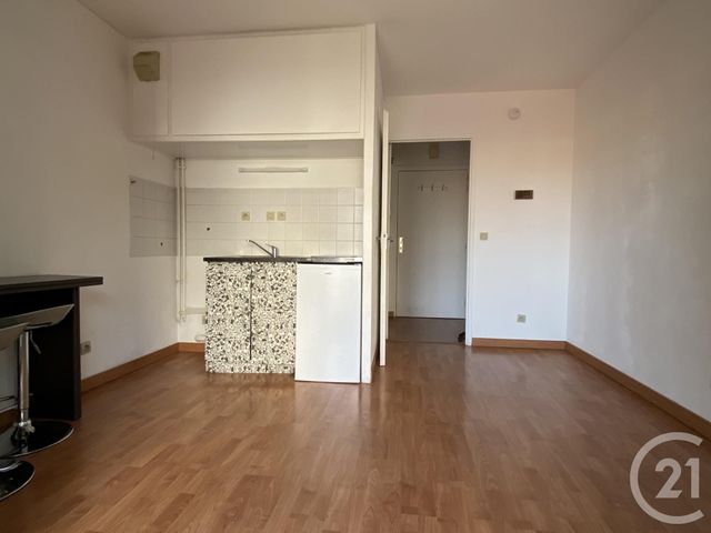 Appartement Studio à louer - 1 pièce - 17.59 m2 - METZ - 57 - LORRAINE - Century 21 Atout Immobilier