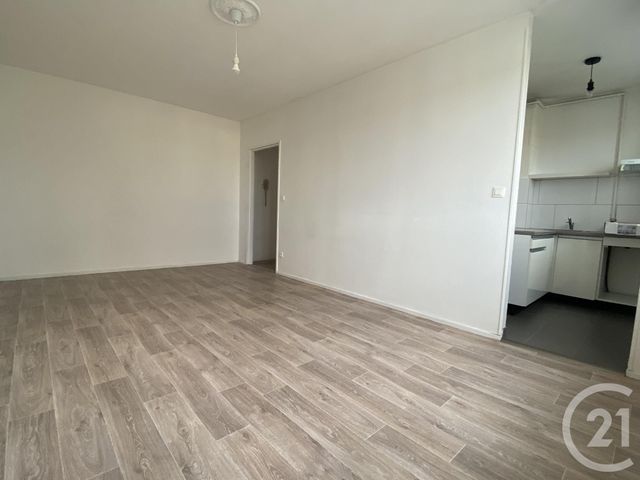 Appartement à louer - 2 pièces - 44.52 m2 - METZ - 57 - LORRAINE - Century 21 Atout Immobilier