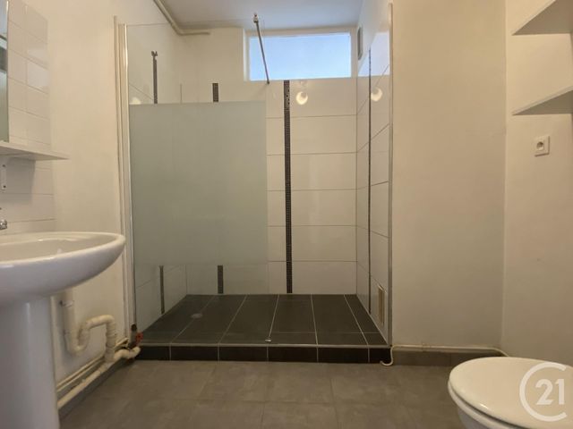 Appartement à louer - 2 pièces - 44.52 m2 - METZ - 57 - LORRAINE - Century 21 Atout Immobilier