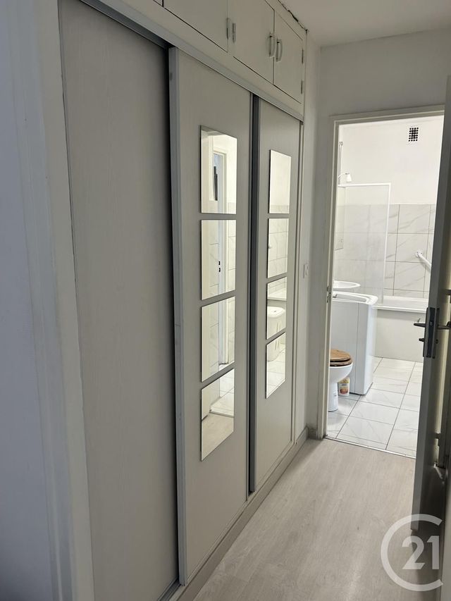 Appartement à louer - 2 pièces - 42.04 m2 - METZ - 57 - LORRAINE - Century 21 Atout Immobilier