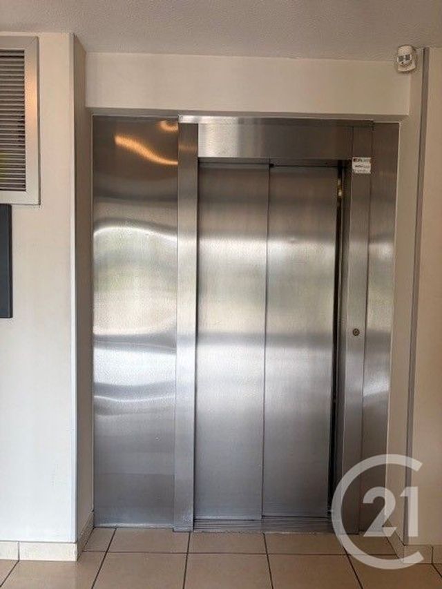 Appartement F4 à vendre - 4 pièces - 90.37 m2 - METZ - 57 - LORRAINE - Century 21 Atout Immobilier